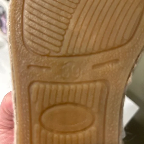 Jutelia Leather Mary Jane Espadrilles NWOT - Picture 8 of 9